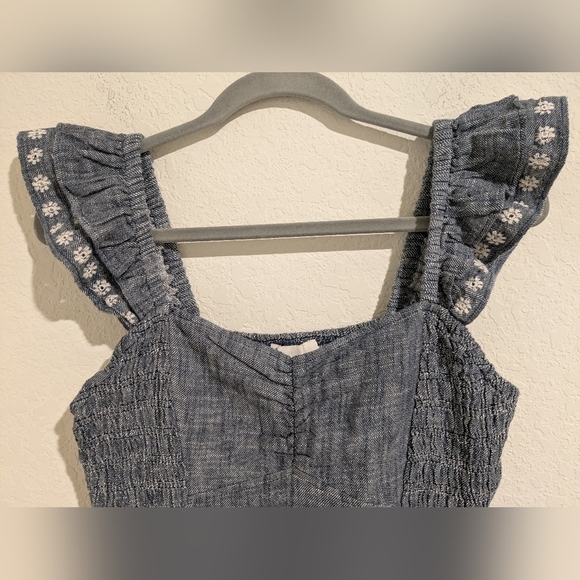 Cleobella Chambray Daisy Floral Flutter Sleeve Smocked Ruffle Top Coquette - Picture 5 of 8